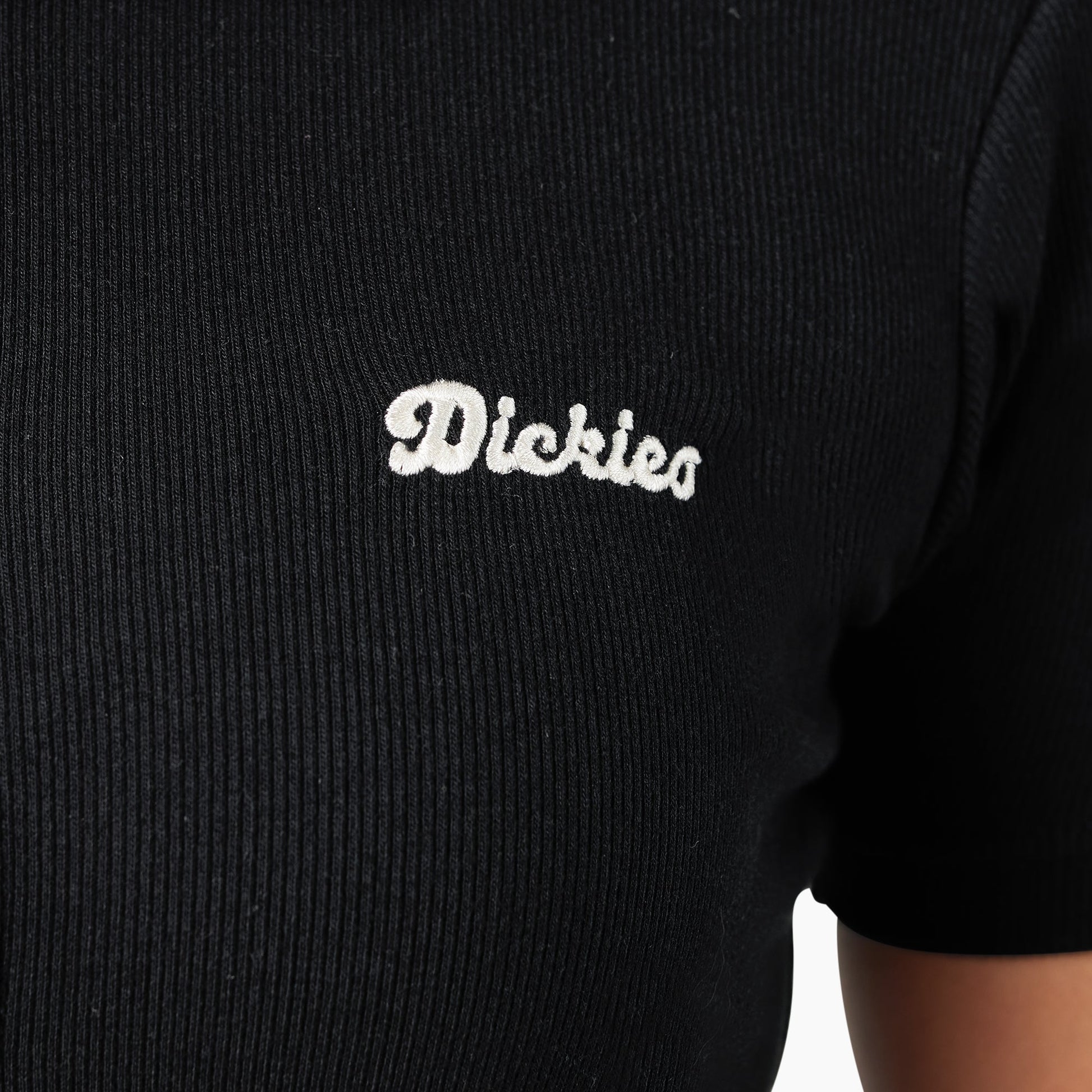 Dickies Women’s Tallassee Button-Up Shirt